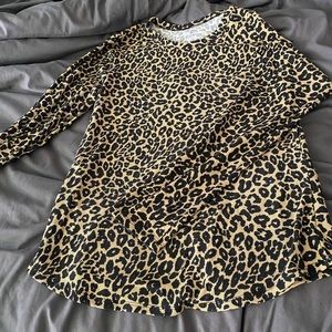 Leopard print long sleeve